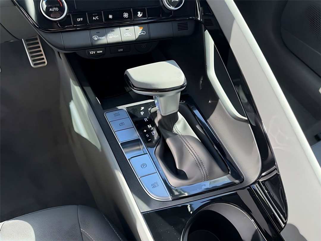 2026 Hyundai Elantra SEL Sport - Image 22