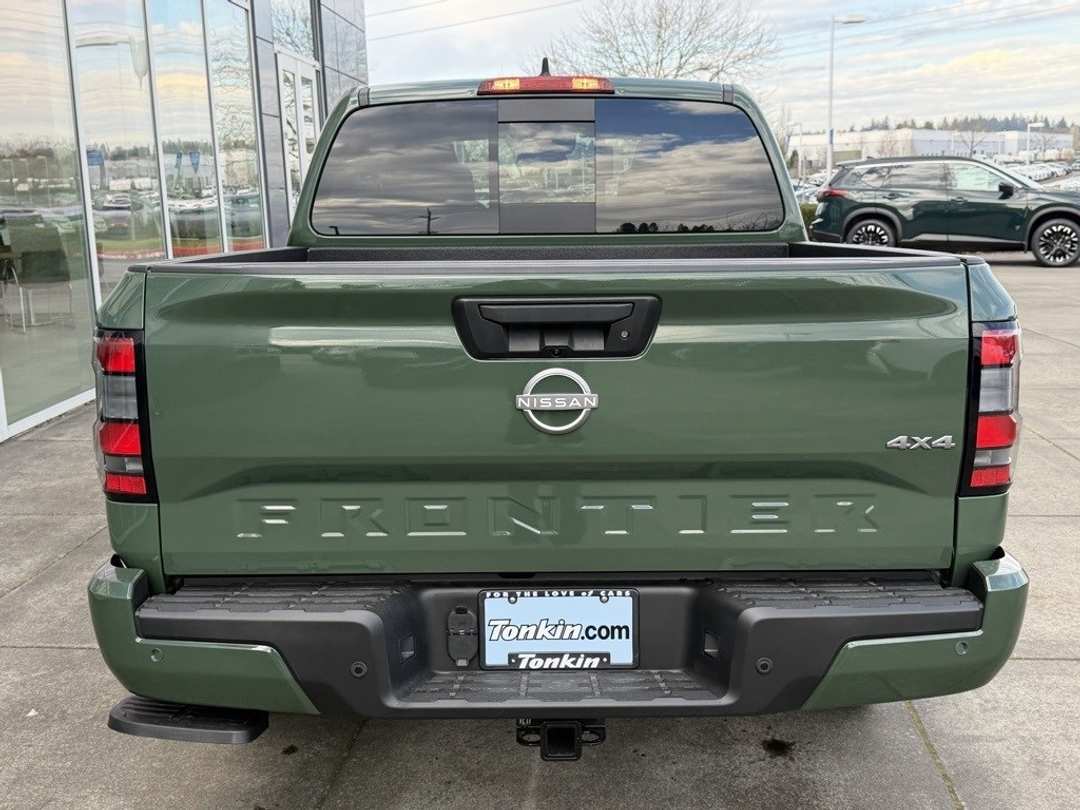 2026 Nissan Frontier SV - Image 9