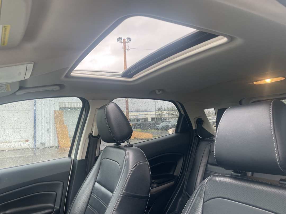 2020 Ford Ecosport Titanium - Image 9