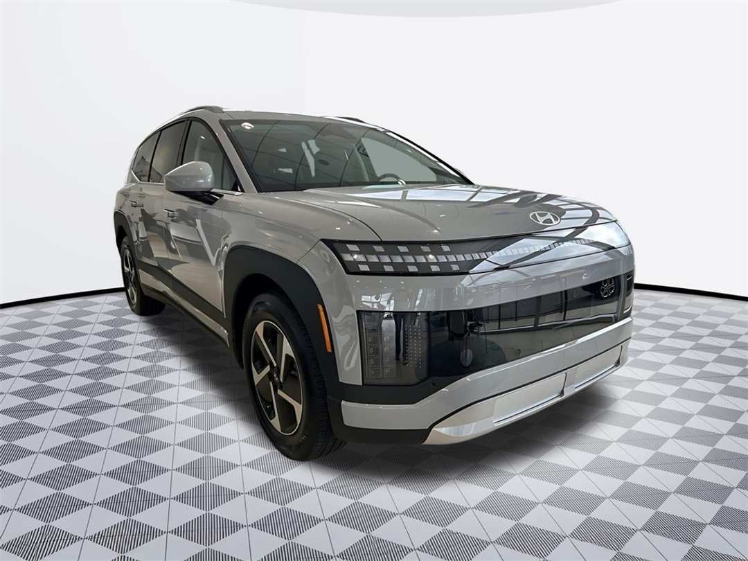 2026 Hyundai Ioniq 9 S - Image 2