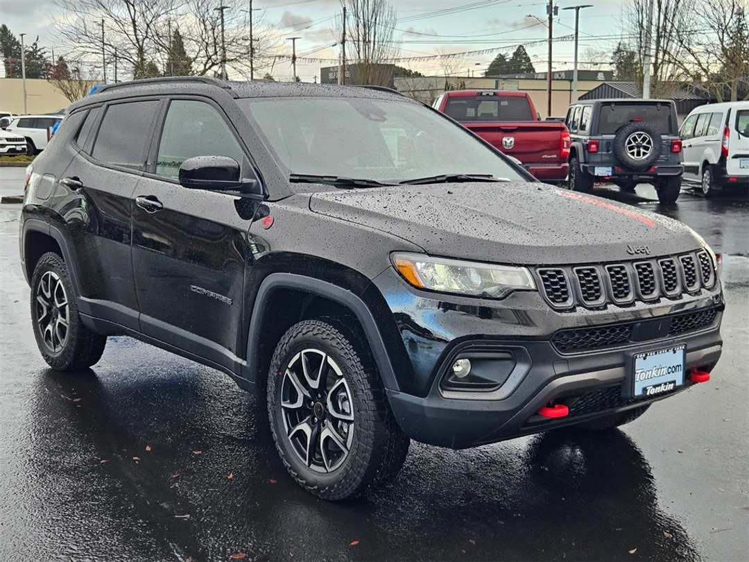 2026 Jeep Compass Trailhawk - Image 8