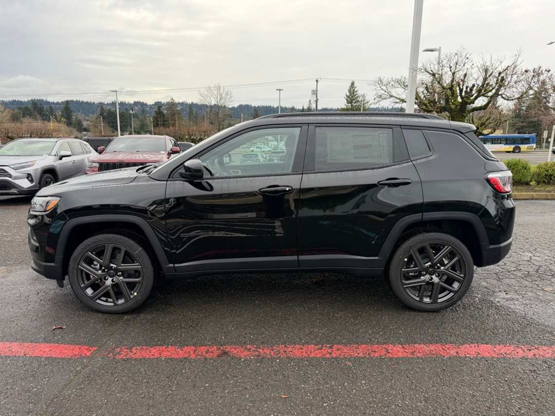 2026 Jeep Compass Latitude - Image 6
