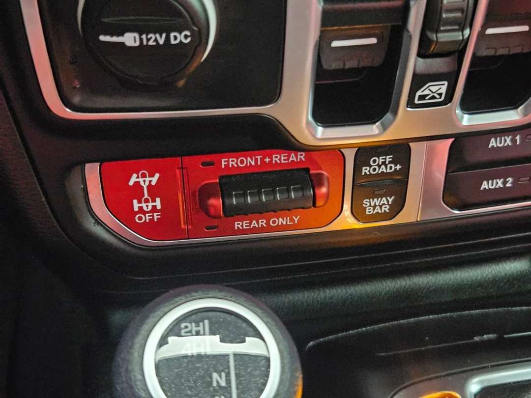 2023 Jeep Wrangler Rubicon - Image 29