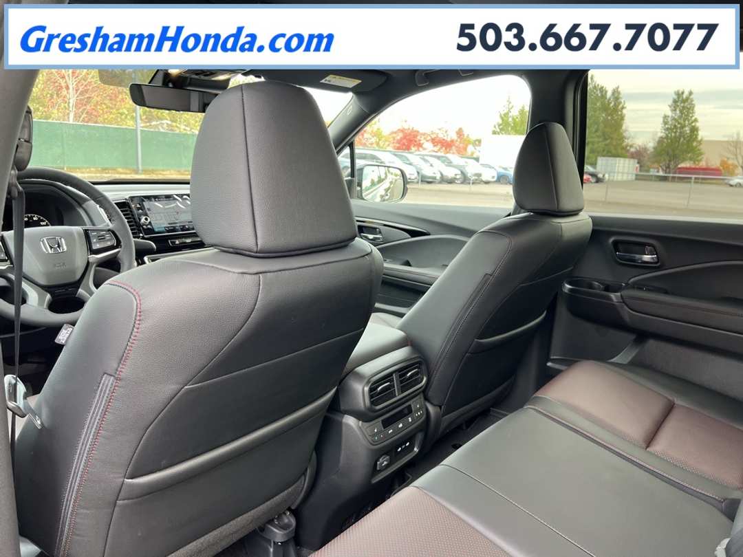 2026 Honda Ridgeline Black Edition - Image 28