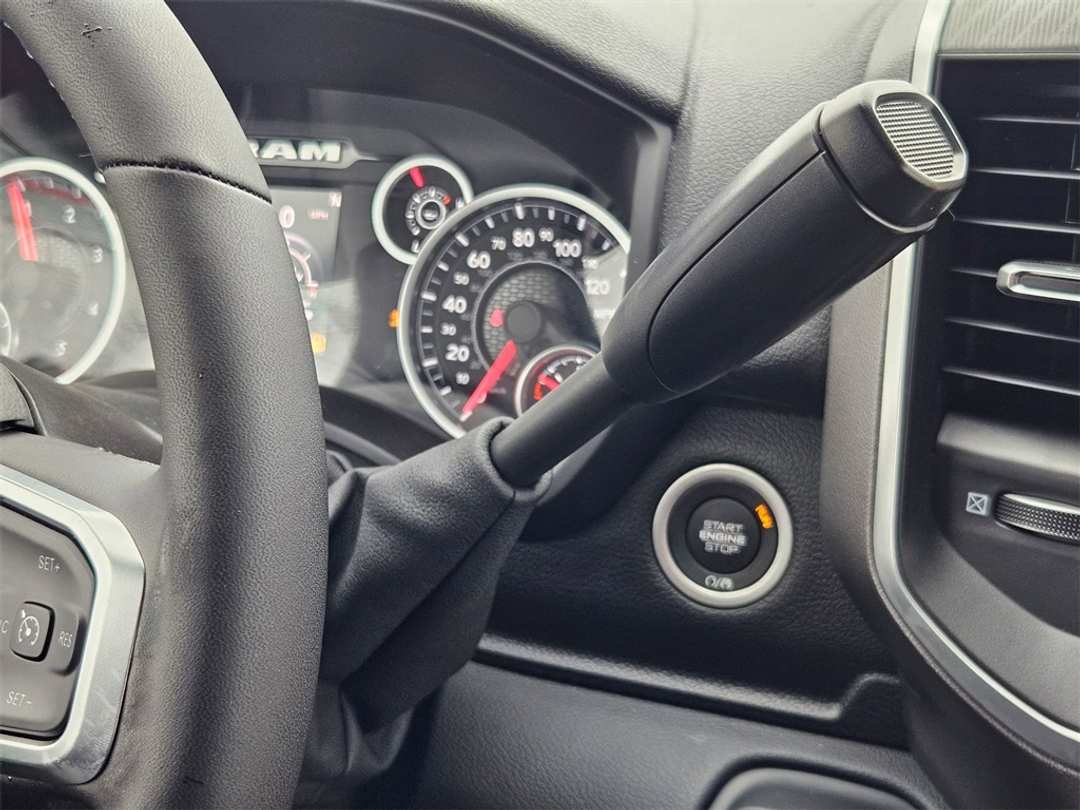 2026 Ram 3500 Big Horn - Image 18