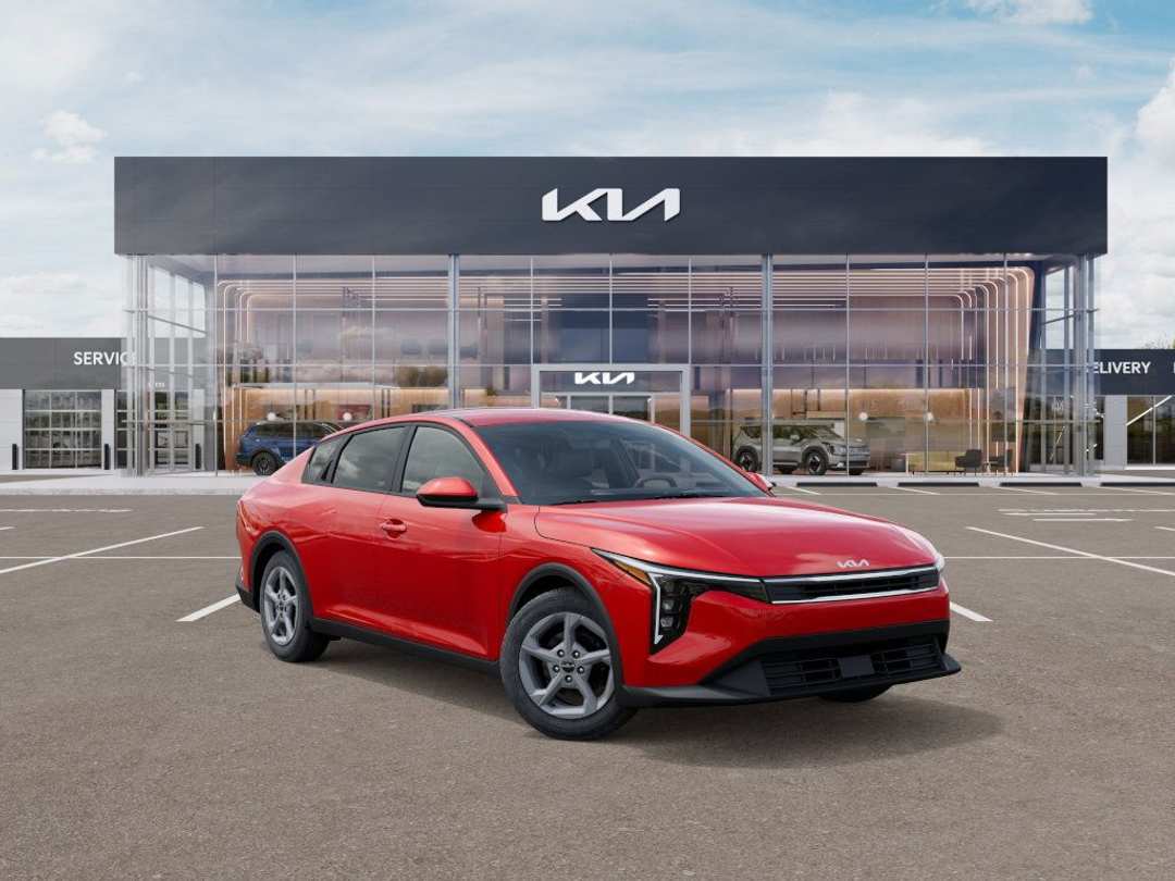 2025 Kia K4 LXS - Image 8