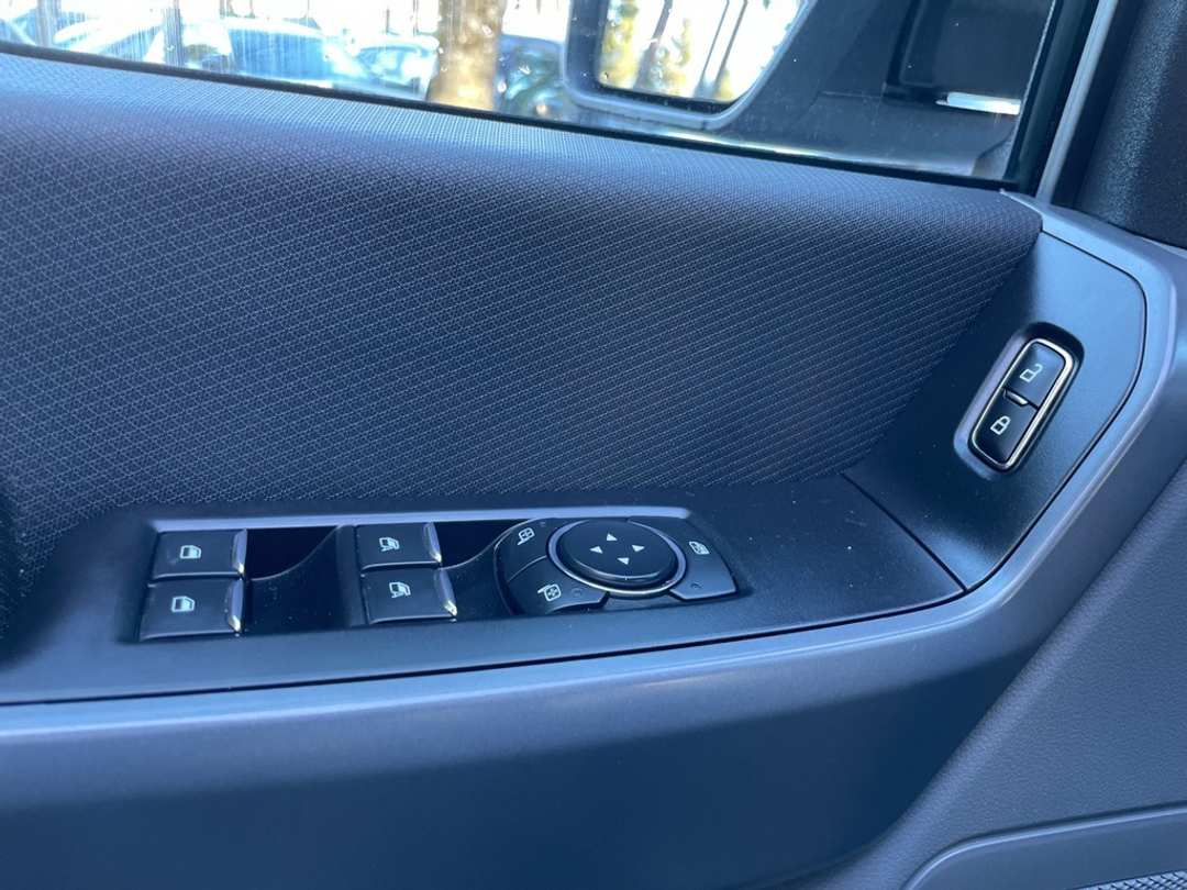 2023 Ford F-150 XLT - Image 10