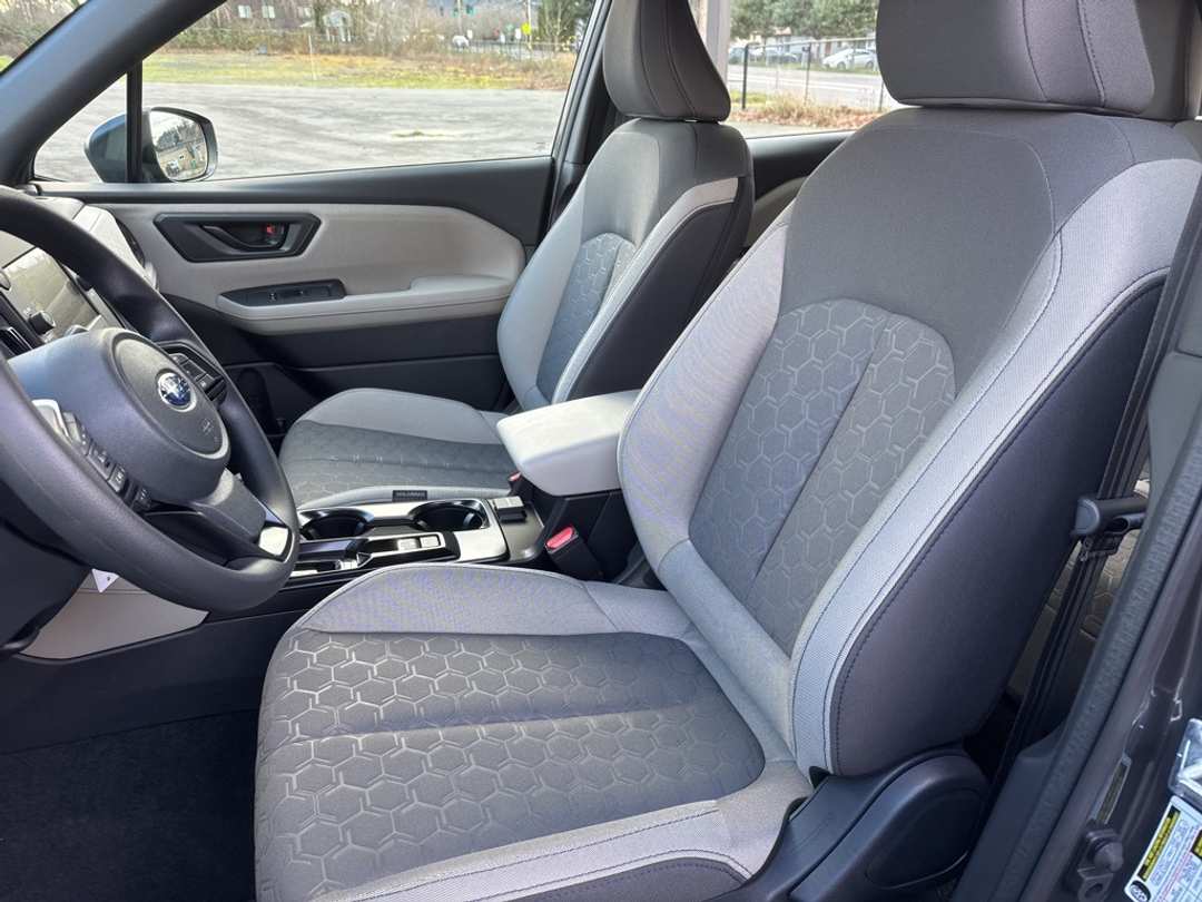 2026 Subaru Forester Base - Image 13
