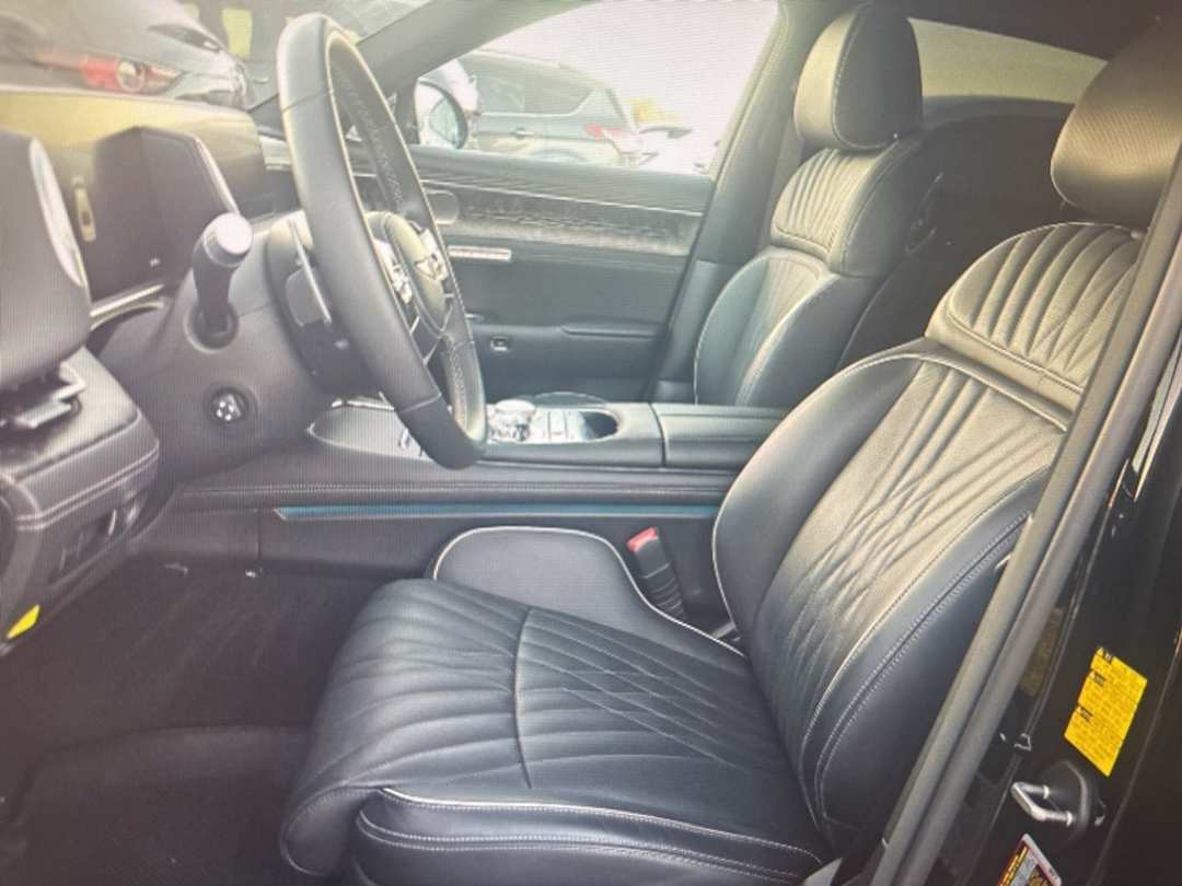 2024 Genesis G90 3.5T eSC - Image 5