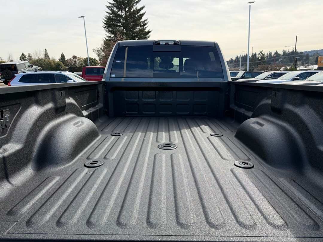 2026 Ram 3500 Big Horn - Image 12