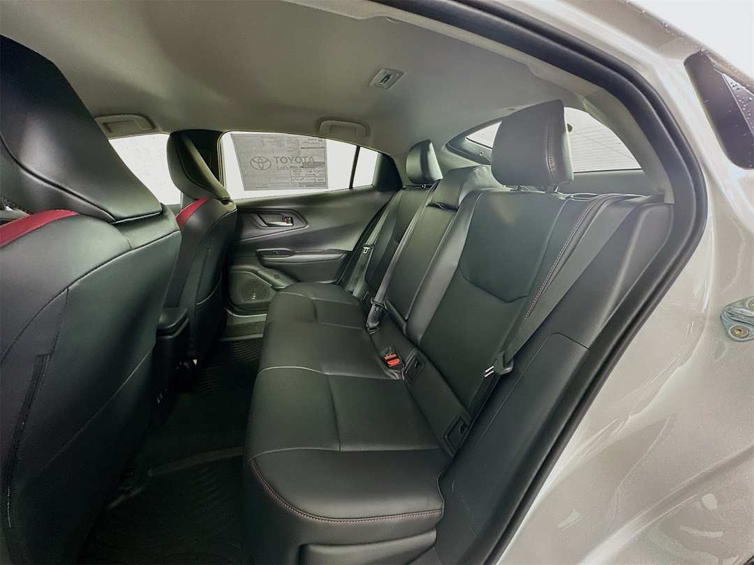 2026 Toyota Prius XSE Premium - Image 25