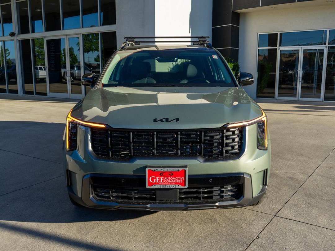 2025 Kia Sorento XLine EX - Image 2