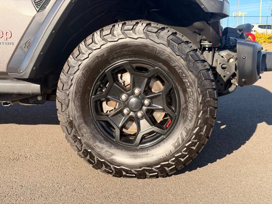 2020 Jeep Gladiator Rubicon - Image 9