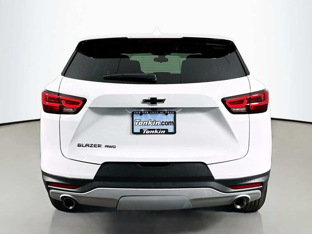 2025 Chevrolet Blazer LT - Image 7