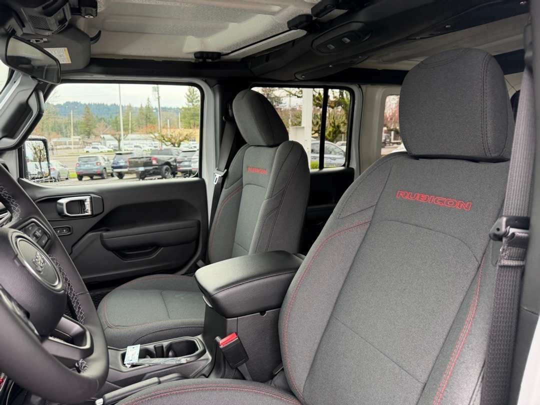 2026 Jeep Wrangler Rubicon - Image 15