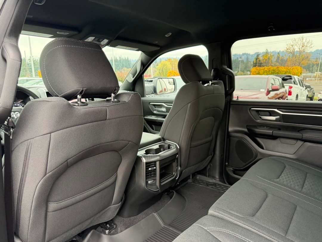 2026 Ram 1500 Big Horn/Lone Star - Image 32