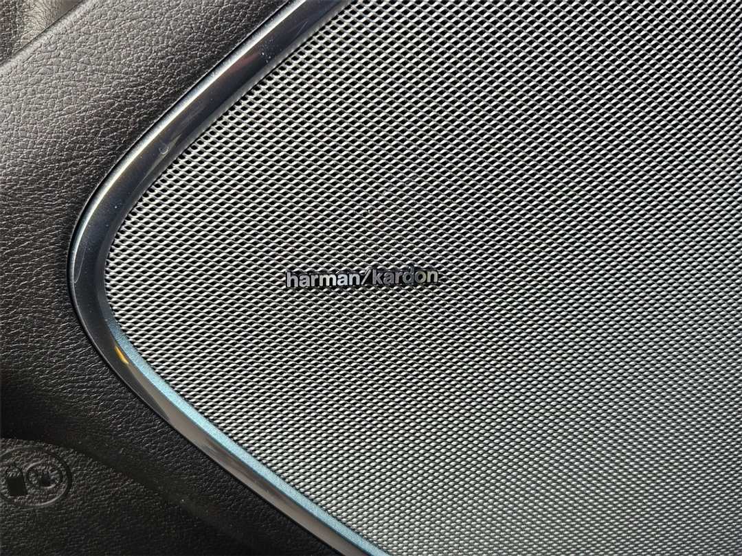 2026 Ram 1500 Laramie - Image 12