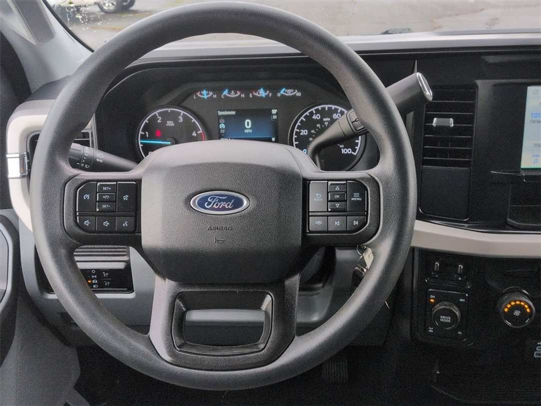 2025 Ford F-250Sd XLT - Image 14