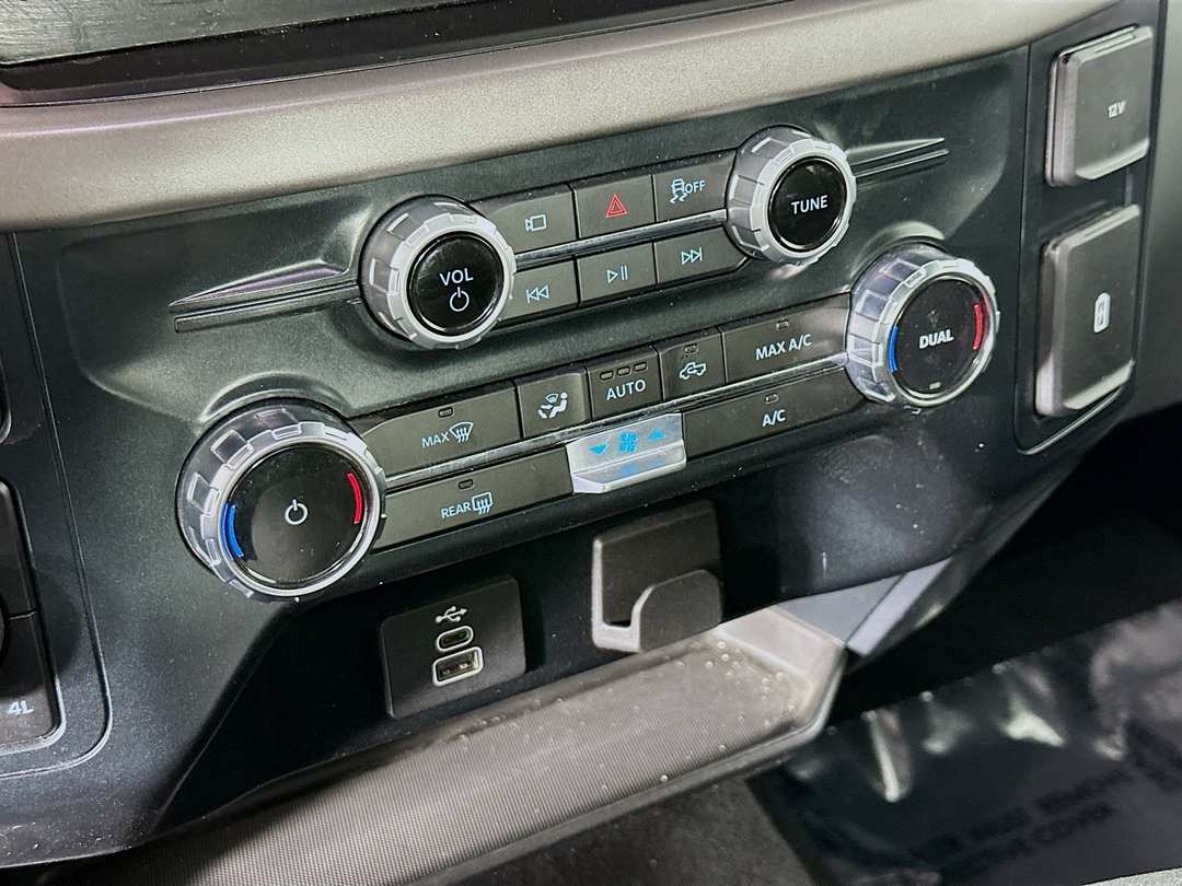 2025 Ford F-150 XLT - Image 16