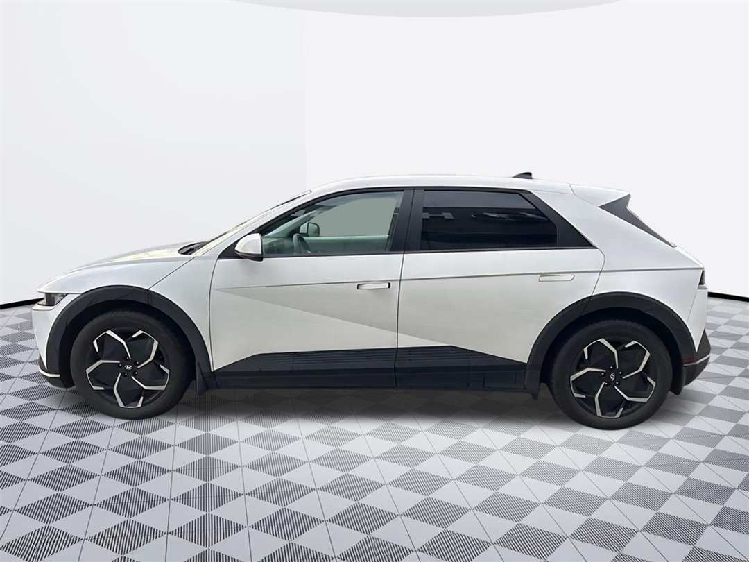 2023 Hyundai Ioniq 5 SE - Image 6