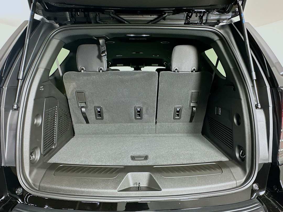 2026 Chevrolet Tahoe LS - Image 25