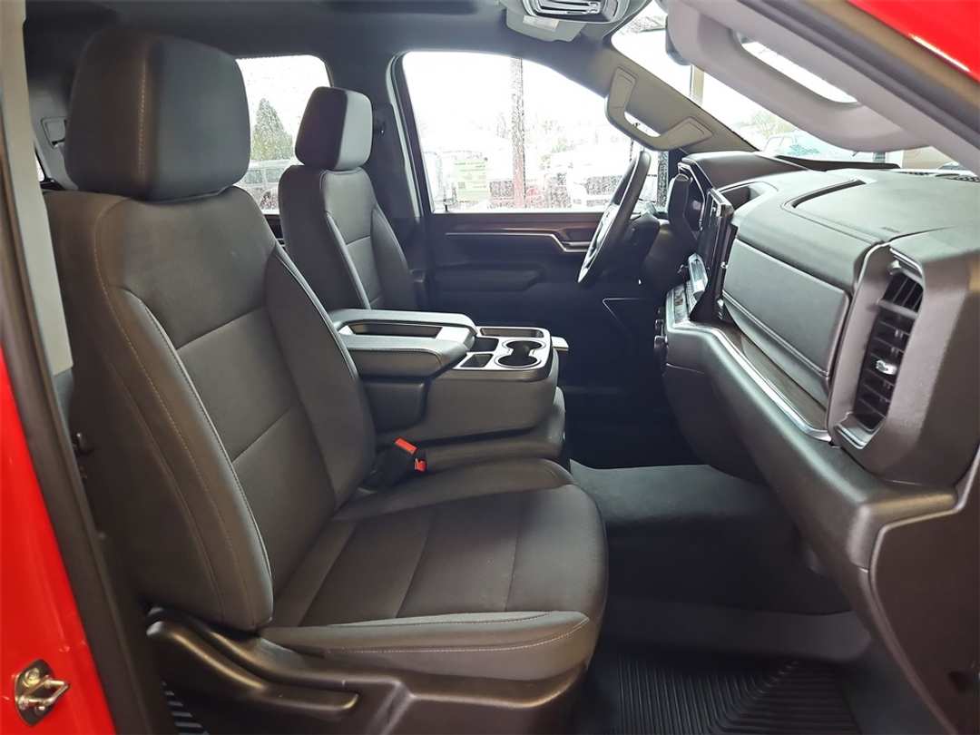 2024 Chevrolet Silverado 2500Hd LT - Image 28