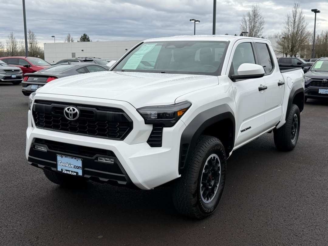 2024 Toyota Tacoma TRD OffRoad - Image 3