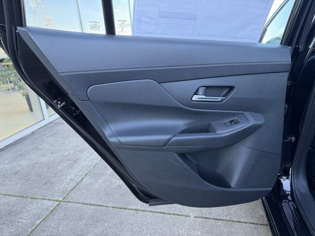 2026 Nissan Sentra SV - Image 29