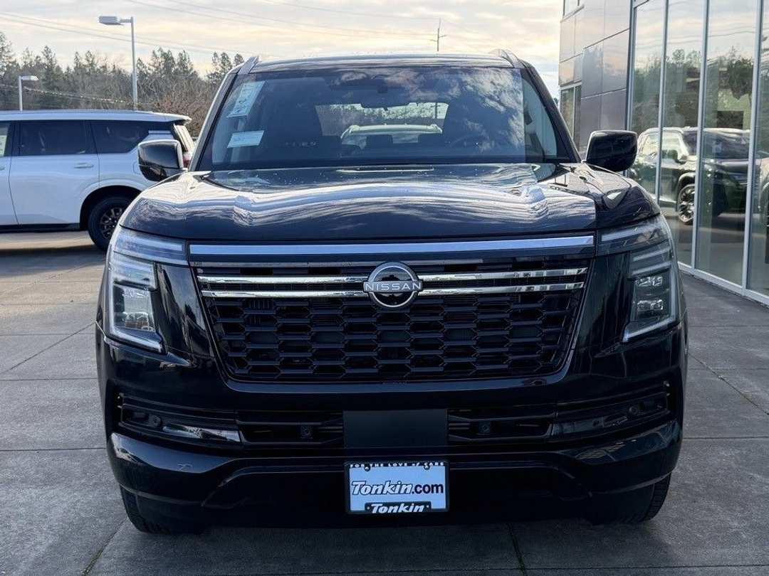 2026 Nissan Armada SV - Image 3