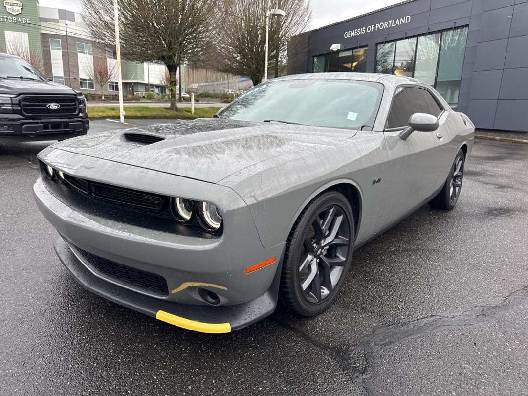 2023 Dodge Challenger R/T - Image 3