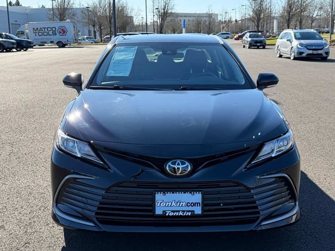 2024 Toyota Camry LE - Image 3