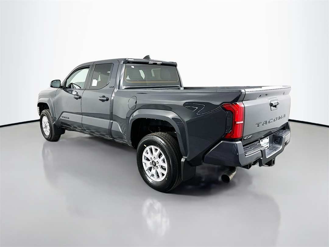 2026 Toyota Tacoma SR5 - Image 5