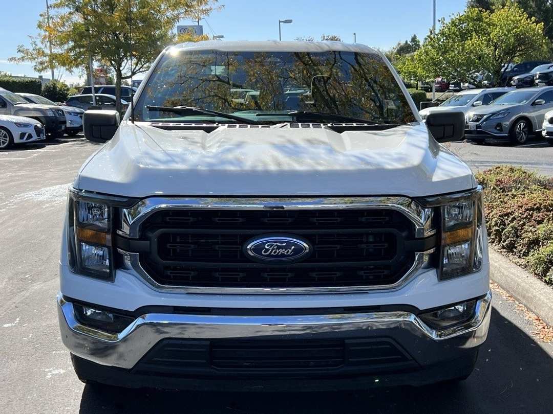 2023 Ford F-150 XLT - Image 12