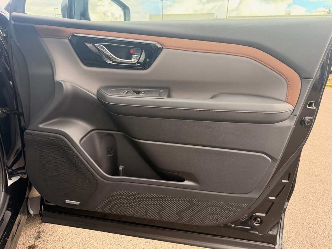 2026 Subaru Forester Sport - Image 28