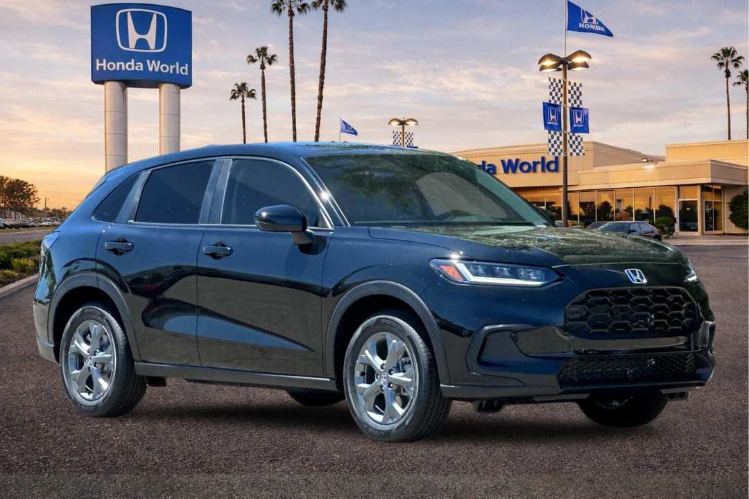 2026 Honda HR-V LX - Image 2