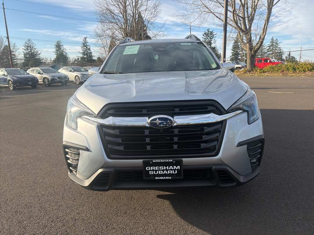 2023 Subaru Ascent Limited - Image 2