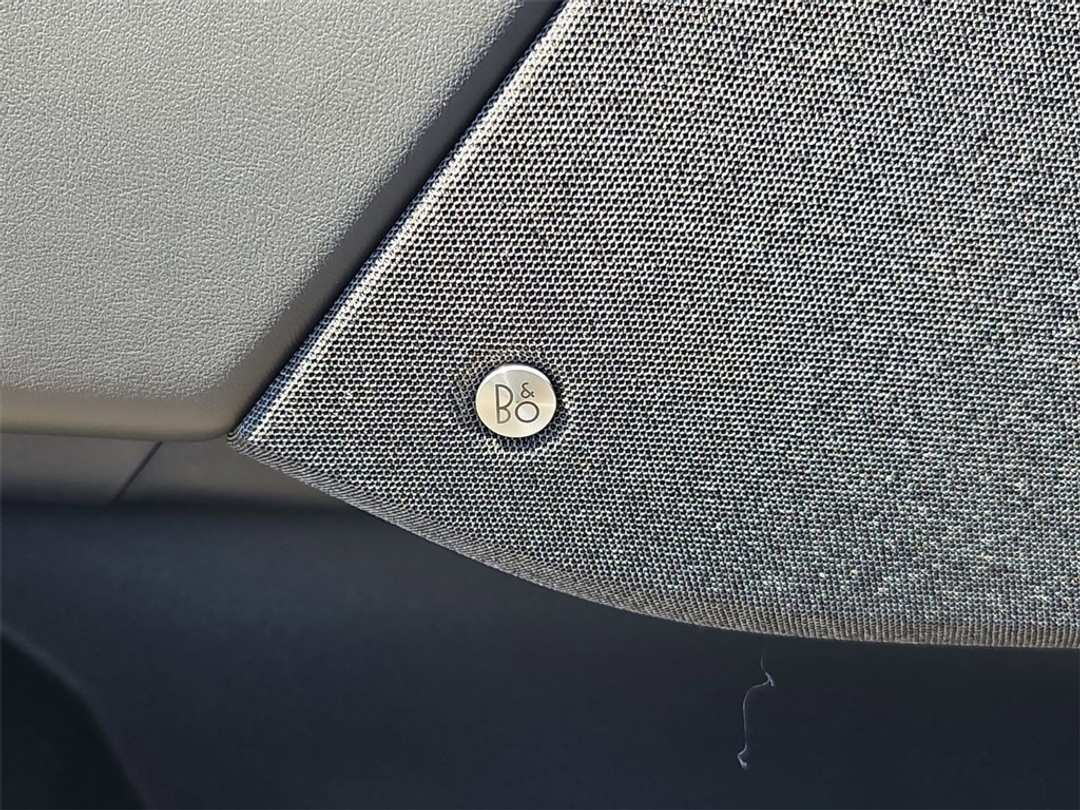 2025 Ford Mustang Mach-E GT - Image 11