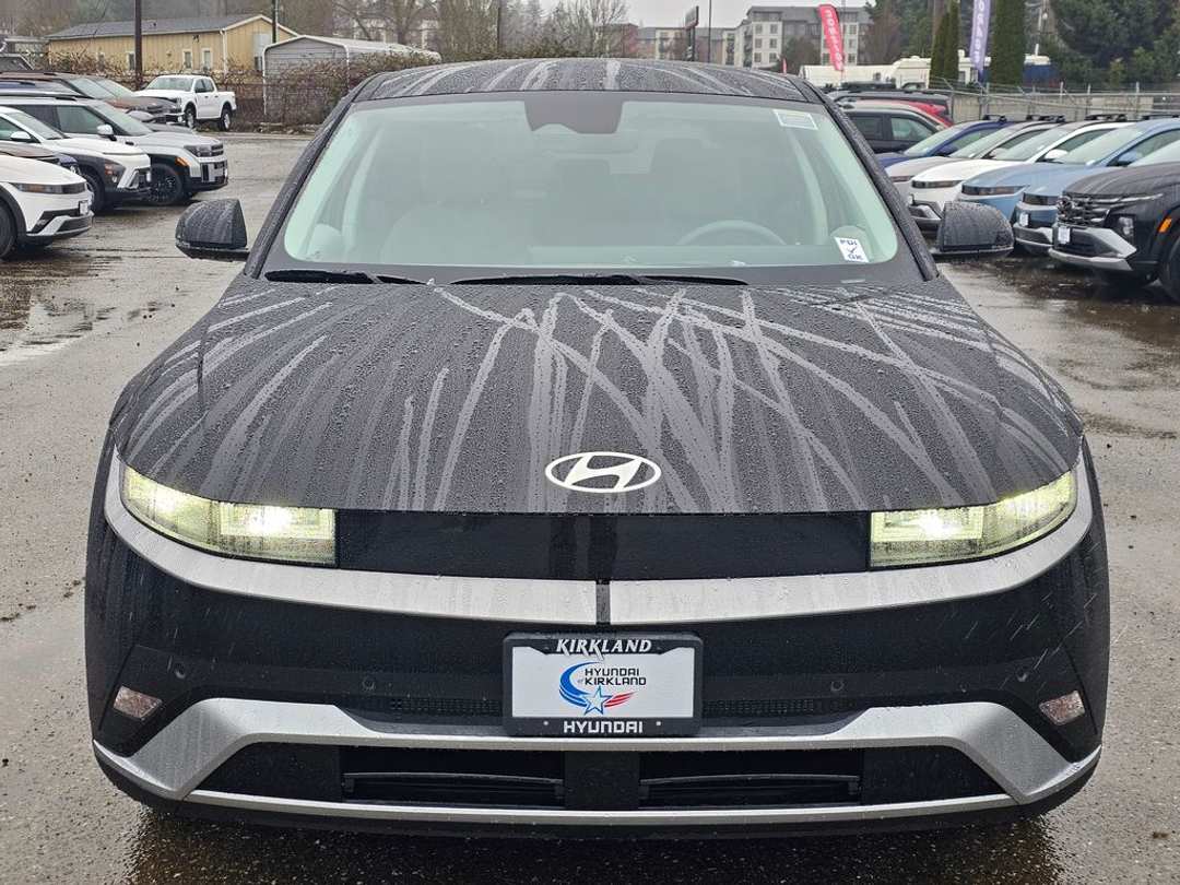 2026 Hyundai Ioniq 5 SEL - Image 2