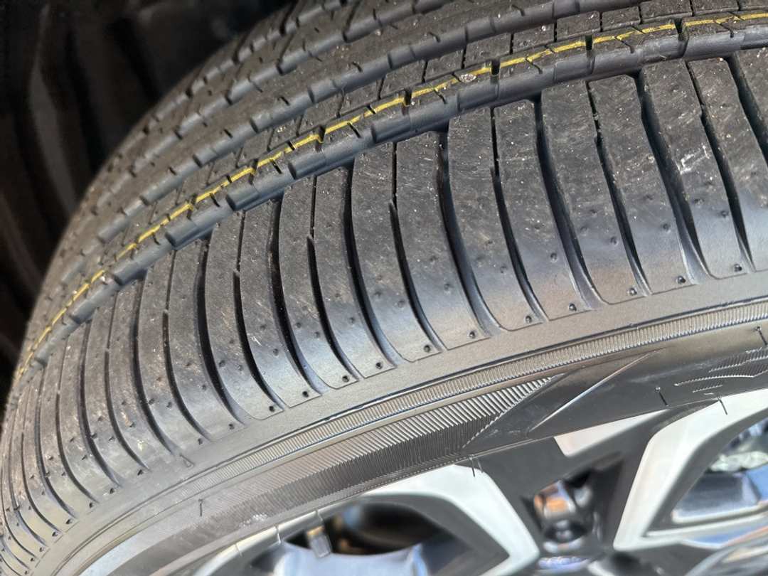 2026 Subaru Ascent Limited - Image 10