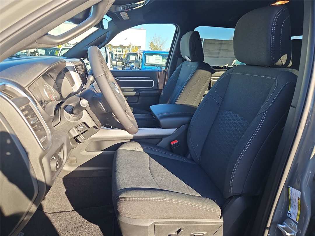 2026 Ram 3500 Big Horn - Image 21