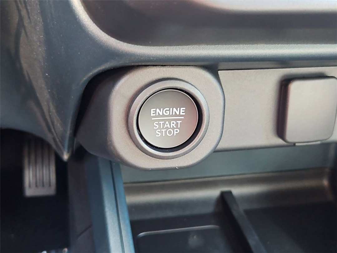 2025 Ford Maverick XLT - Image 16