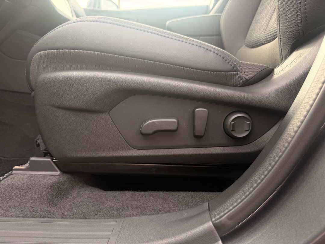 2026 Subaru Forester Premium - Image 15