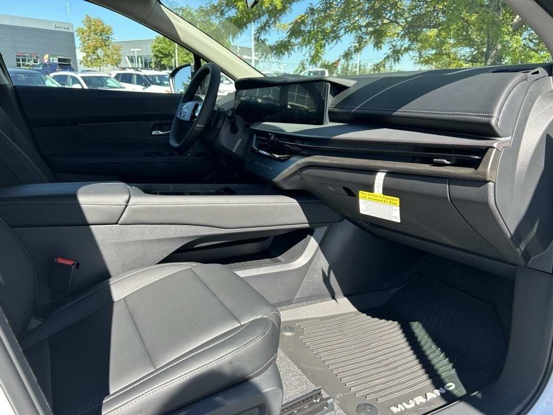2025 Nissan Murano SV - Image 26