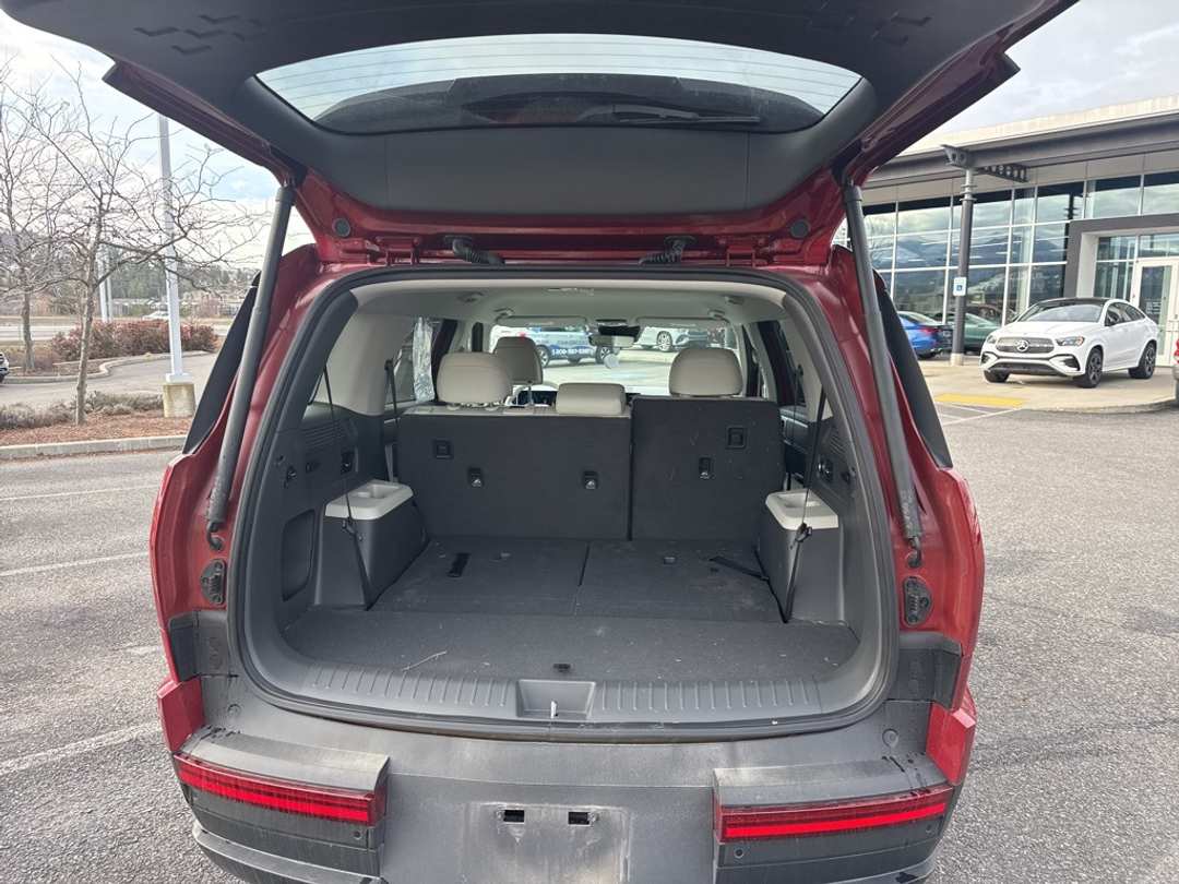 2024 Hyundai Santa Fe SEL - Image 17