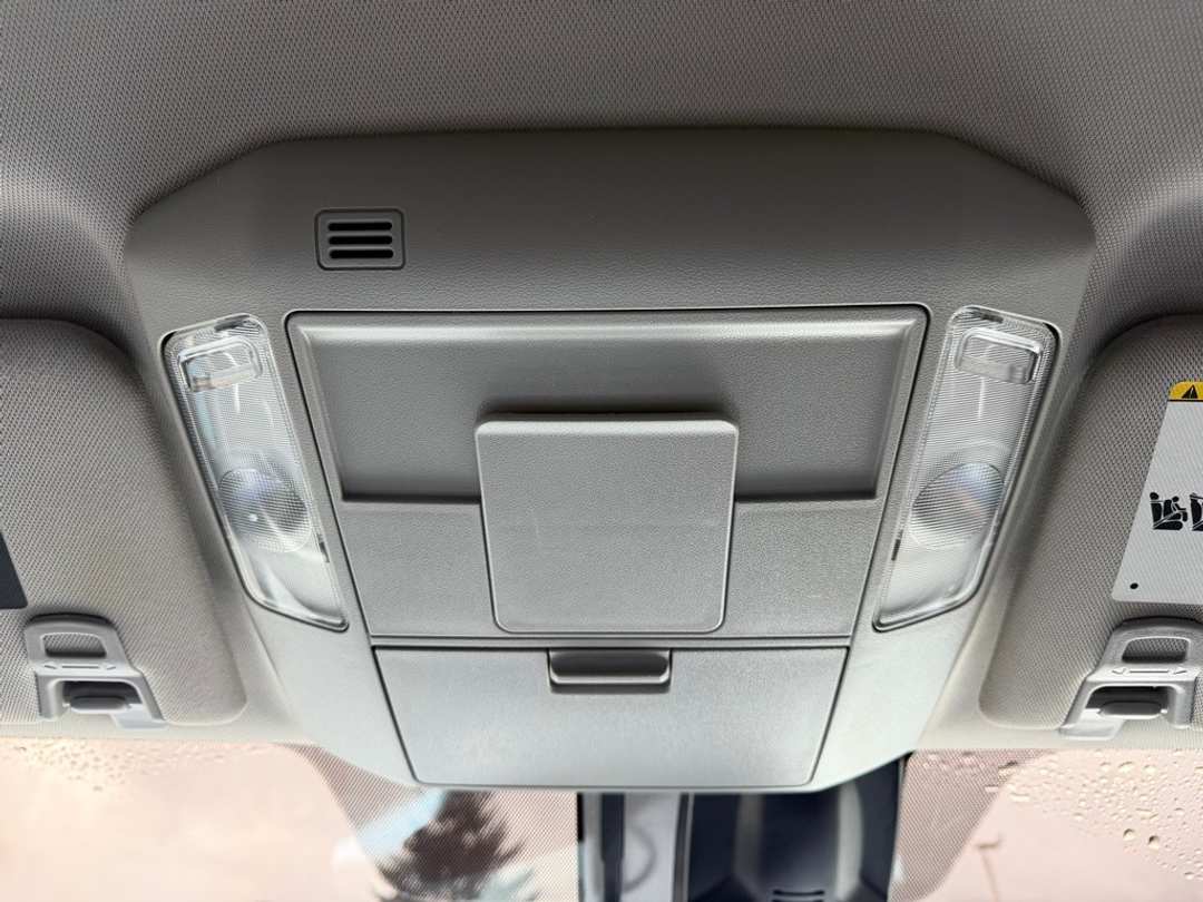 2018 Toyota Tundra SR5 - Image 27