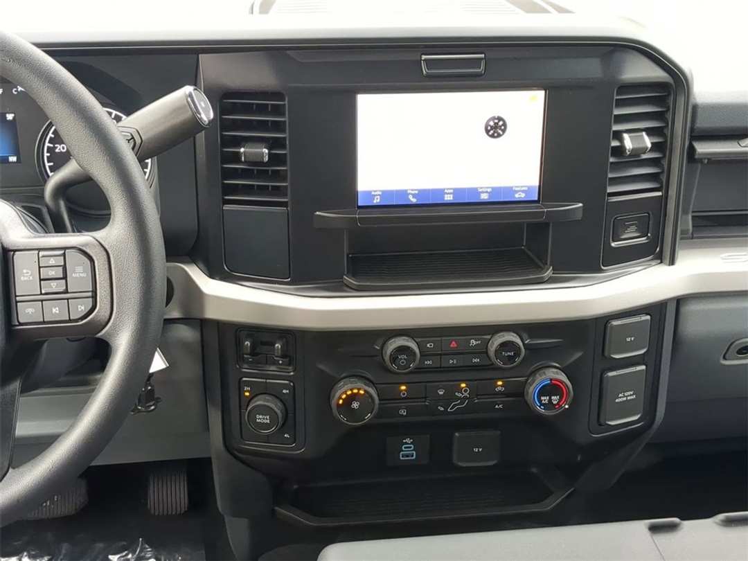 2026 Ford F-250Sd XLT - Image 18
