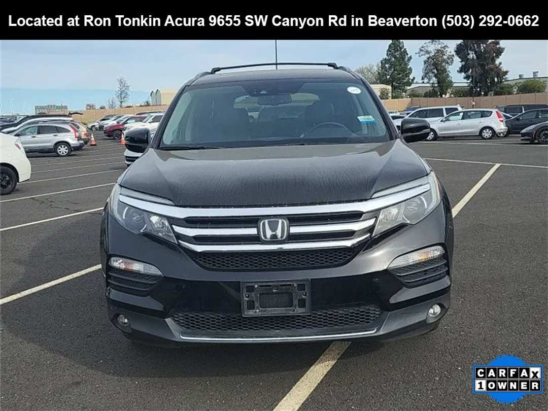 2017 Honda Pilot Elite - Image 6