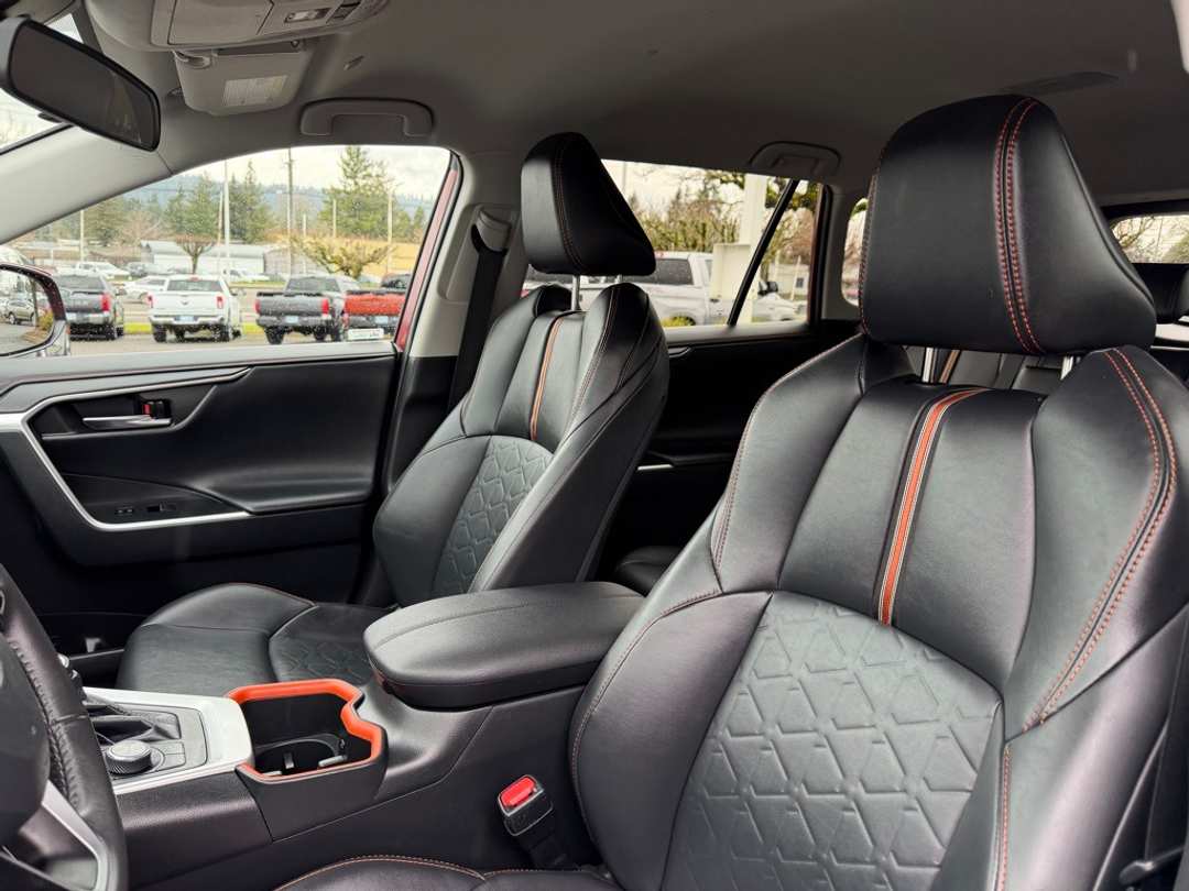 2023 Toyota Rav4 Adventure - Image 15