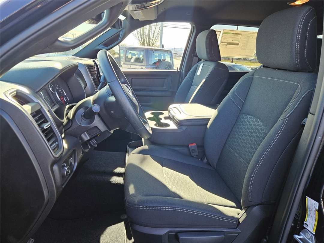 2026 Ram 2500 Tradesman - Image 17