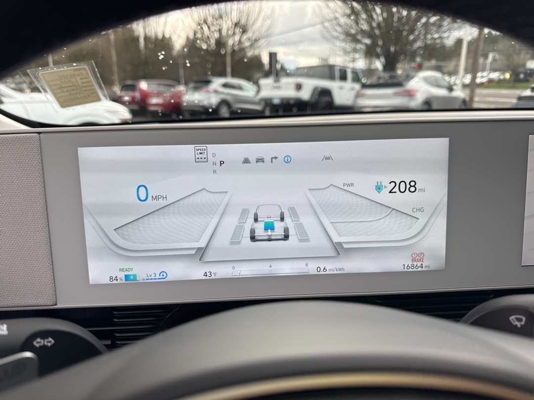 2024 Hyundai Ioniq 5 SEL - Image 19